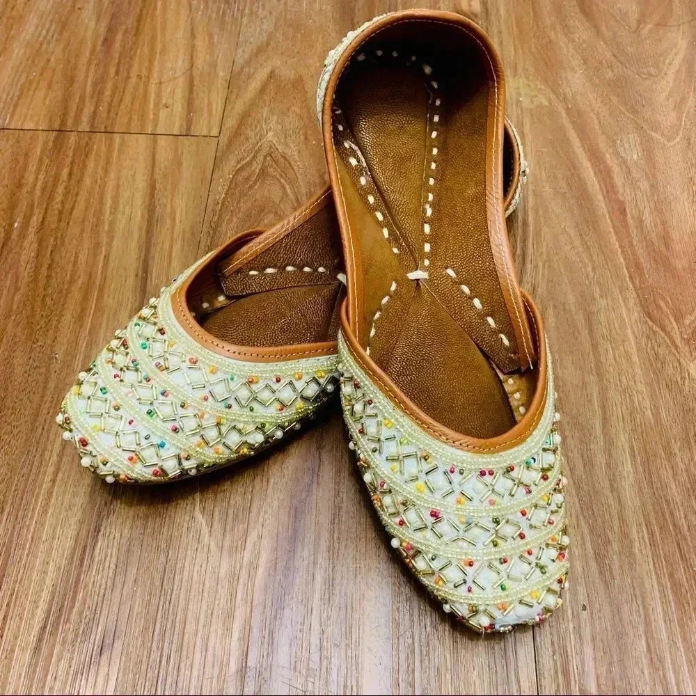 Punjabi Jutti Indian Khussa Sandal Hand Made Flats US Size 7 Golden Beaded